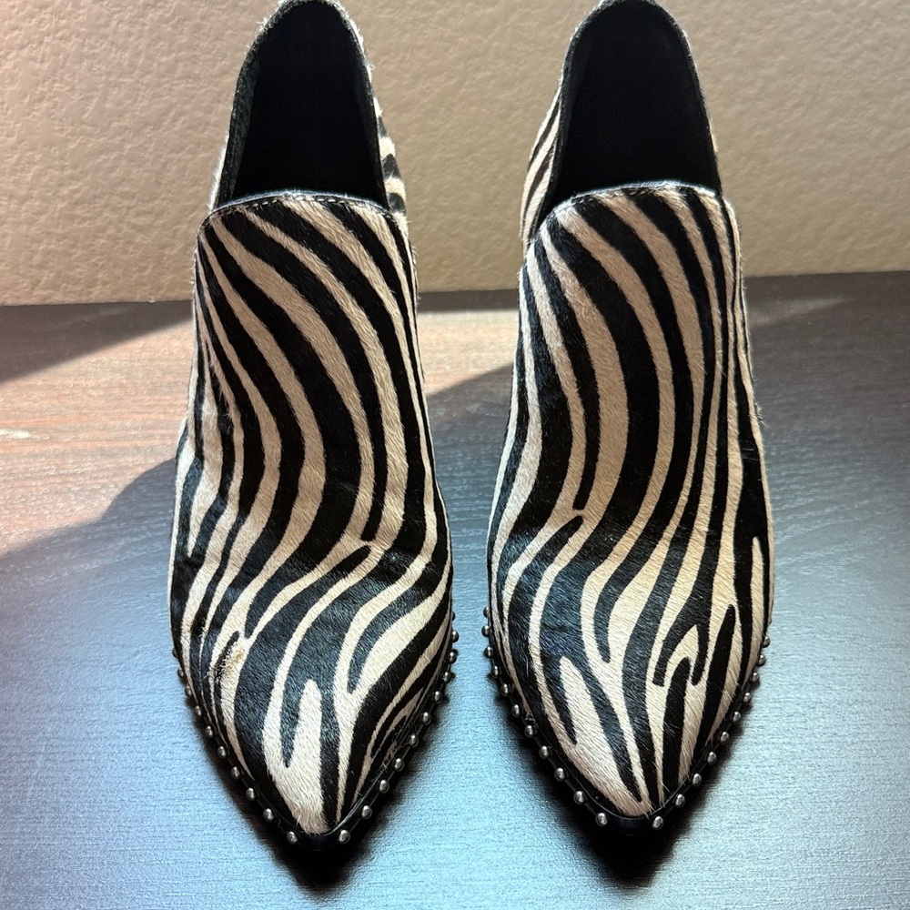 Stylish Zebra Print Ankle Boots